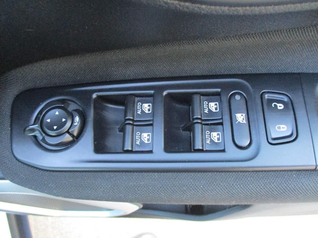 USED 2019 68 JEEP RENEGADE 1.0 LONGITUDE 5d 118 BHP 36500 MILES WITH FULL HISTORY