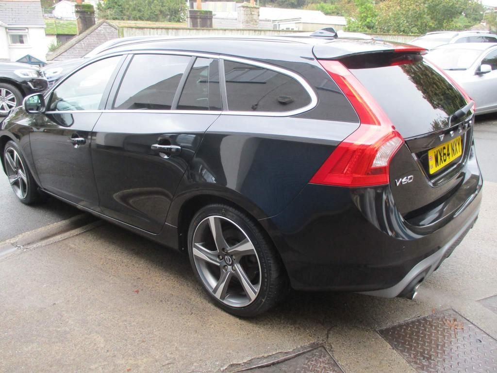 USED 2015 64 VOLVO V60 1.6 T4 R-DESIGN 5d 177 BHP GREAT SPECIFICATION