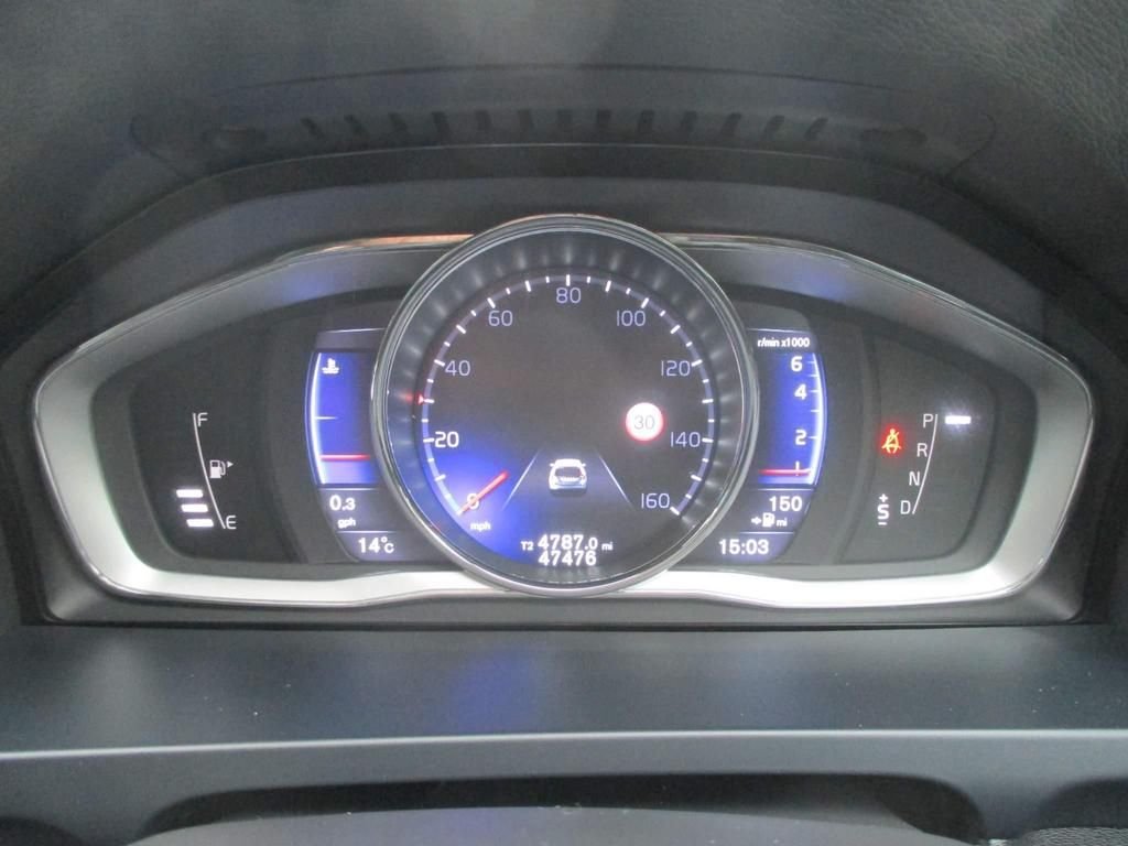 USED 2015 64 VOLVO V60 1.6 T4 R-DESIGN 5d 177 BHP GREAT SPECIFICATION