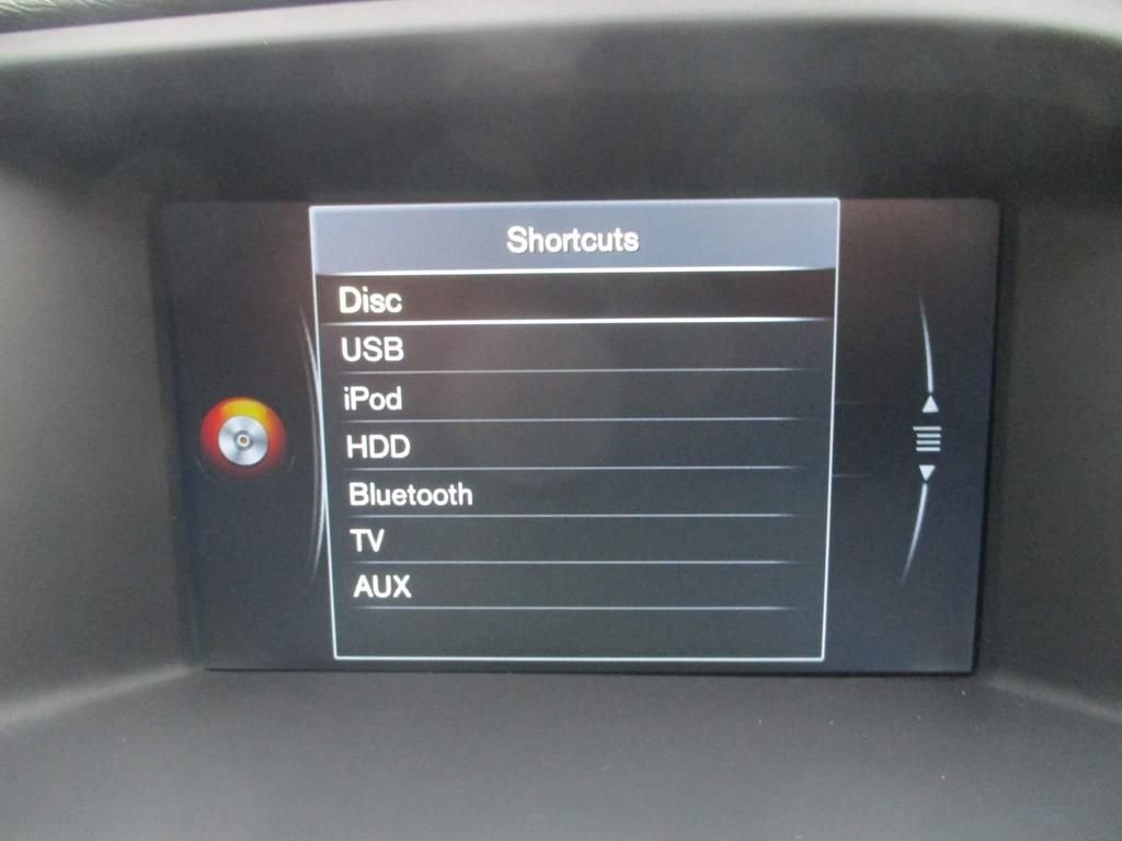 USED 2015 64 VOLVO V60 1.6 T4 R-DESIGN 5d 177 BHP GREAT SPECIFICATION