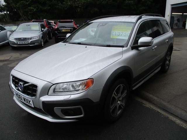 2011 61 Volvo Xc70 2.4 D5 SE LUX AWD 5d 212 BHP