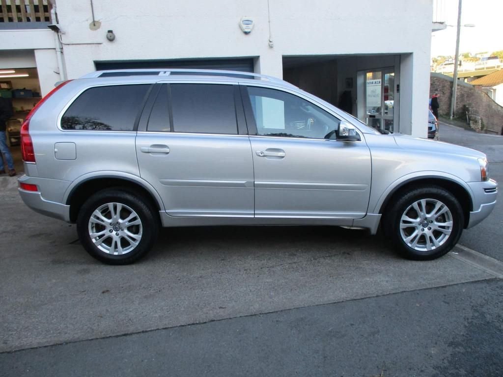 USED 2012 12 VOLVO XC90 2.4 D5 SE LUX AWD 5d 200 BHP ONLY 55000 MILES