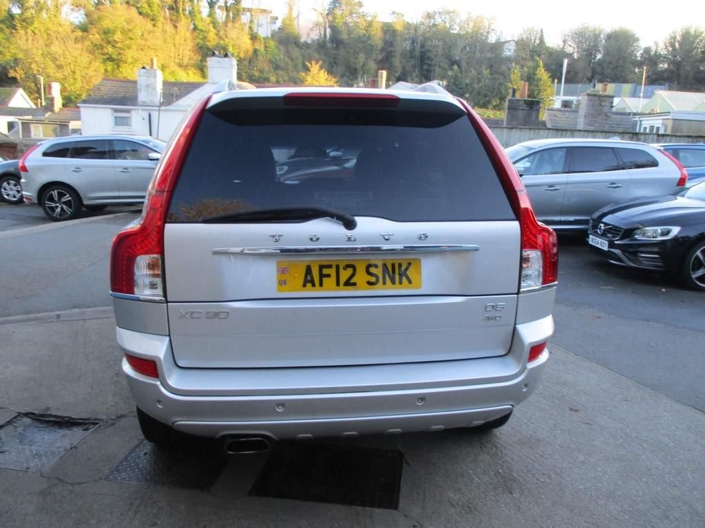 USED 2012 12 VOLVO XC90 2.4 D5 SE LUX AWD 5d 200 BHP ONLY 55000 MILES