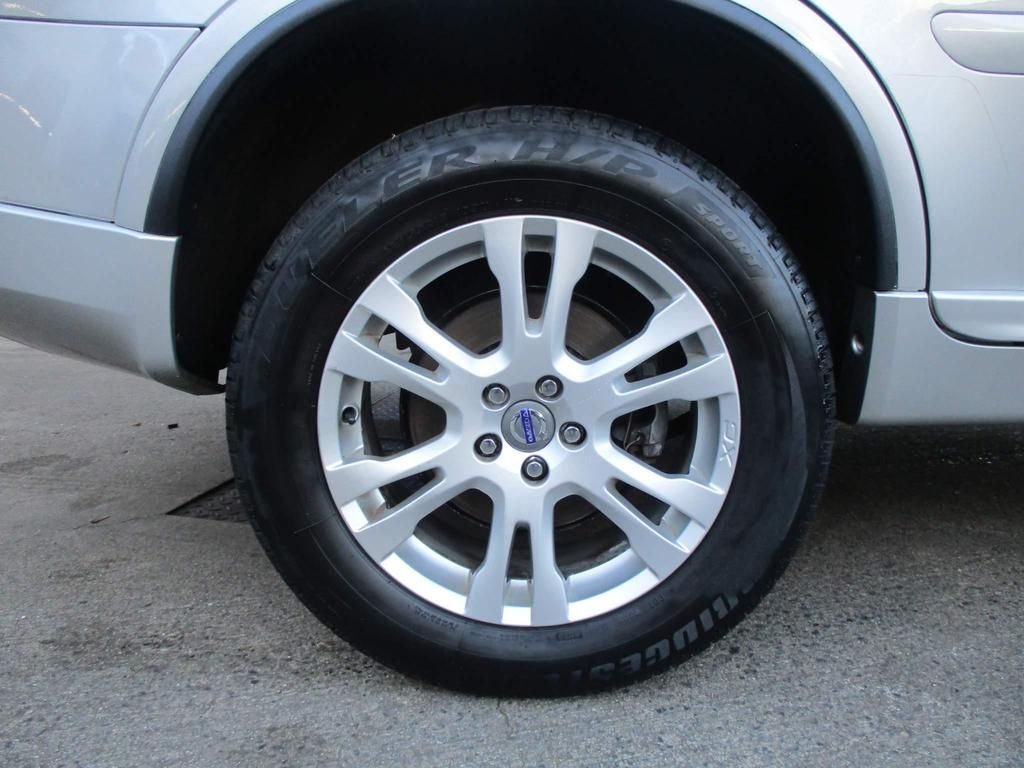USED 2012 12 VOLVO XC90 2.4 D5 SE LUX AWD 5d 200 BHP ONLY 55000 MILES