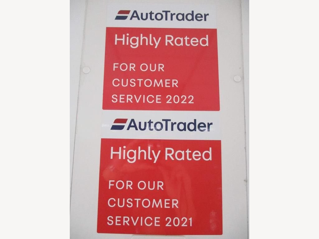 USED 2015 65 VOLVO XC60 2.4 D5 SE LUX NAV AWD 5d 217 BHP FULL SERVICE HISTORY