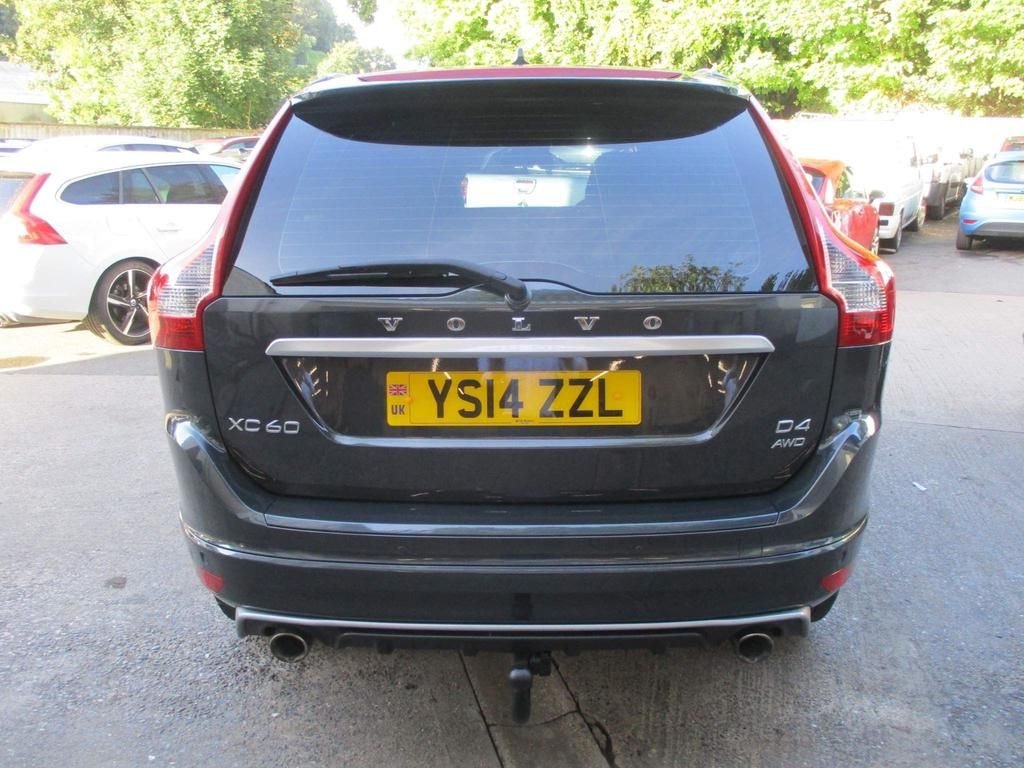 USED 2014 14 VOLVO XC60 2.4 D4 R-DESIGN LUX NAV AWD 5d 161 BHP DAB + SAT NAV