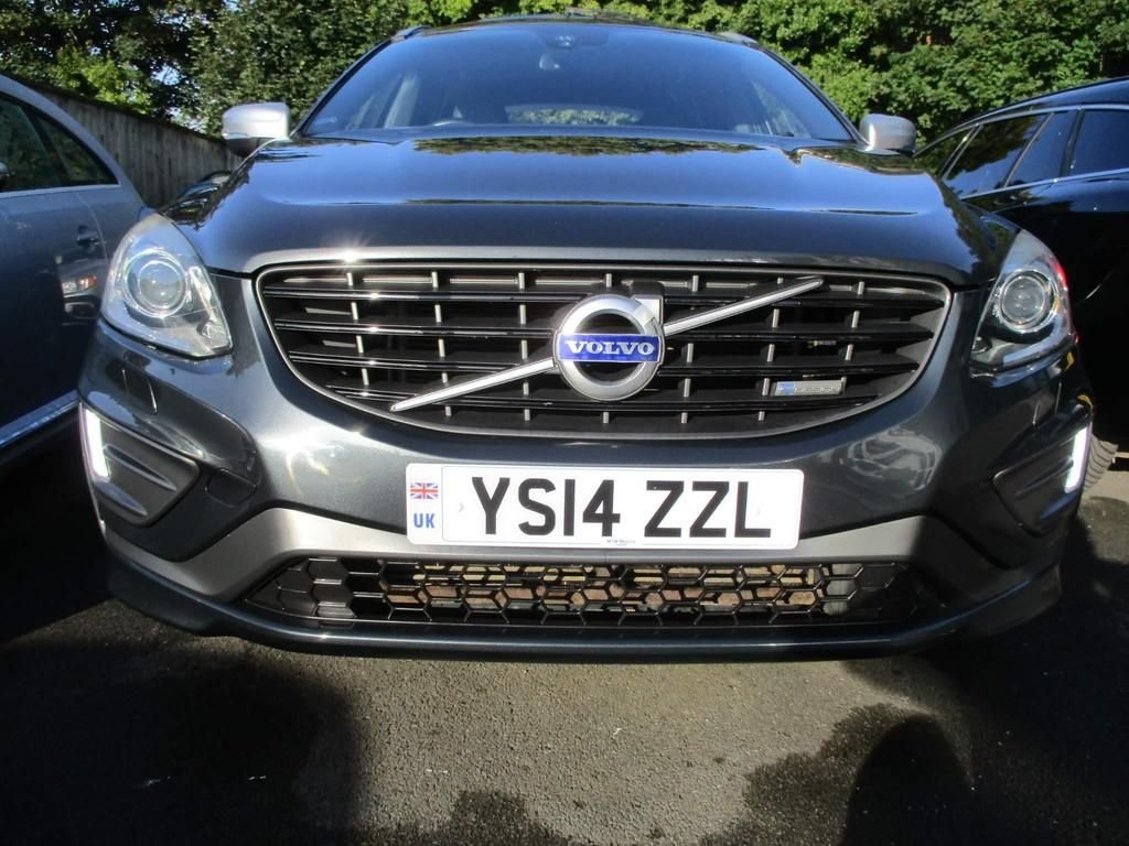 USED 2014 14 VOLVO XC60 2.4 D4 R-DESIGN LUX NAV AWD 5d 161 BHP DAB + SAT NAV