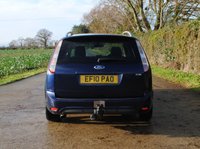 USED 2010 10 FORD FOCUS 2.0 TITANIUM TDCI 5d 136 BHP www.suffolkcarcentre.co.uk - Located at Ilketshall