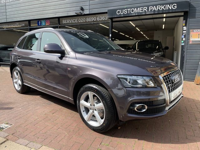 2011 AUDI Q5