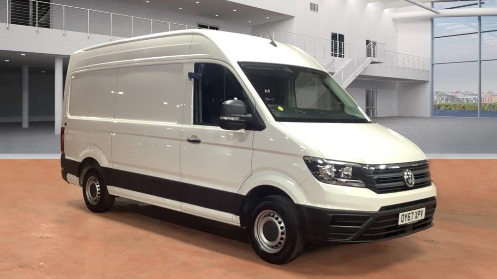 USED 2017 67 VOLKSWAGEN CRAFTER 2.0 CR35 TDI M H/R P/V TRENDLINE 101 BHP NEW PLY LINING JUST FITTED