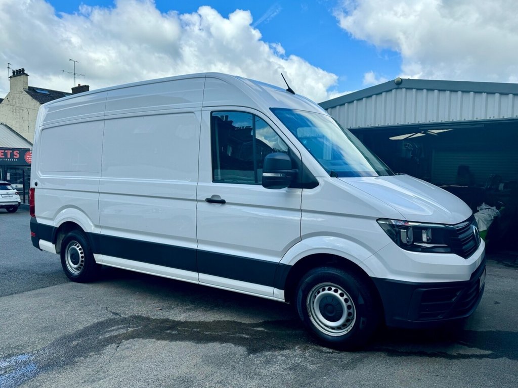 USED 2017 67 VOLKSWAGEN CRAFTER 2.0 CR35 TDI M H/R P/V TRENDLINE 101 BHP NEW PLY LINING JUST FITTED