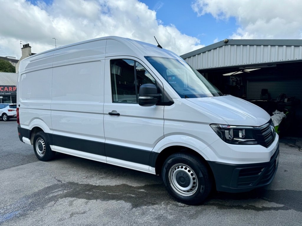 USED 2017 67 VOLKSWAGEN CRAFTER 2.0 CR35 TDI M H/R P/V TRENDLINE 101 BHP NEW PLY LINING JUST FITTED
