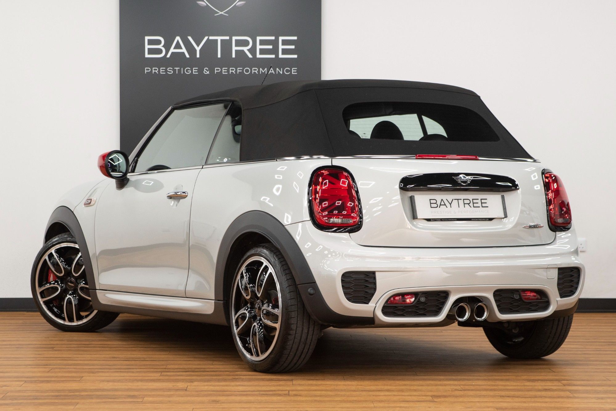 USED 2020 70 MINI CONVERTIBLE 2.0 JOHN COOPER WORKS 2d 228 BHP 