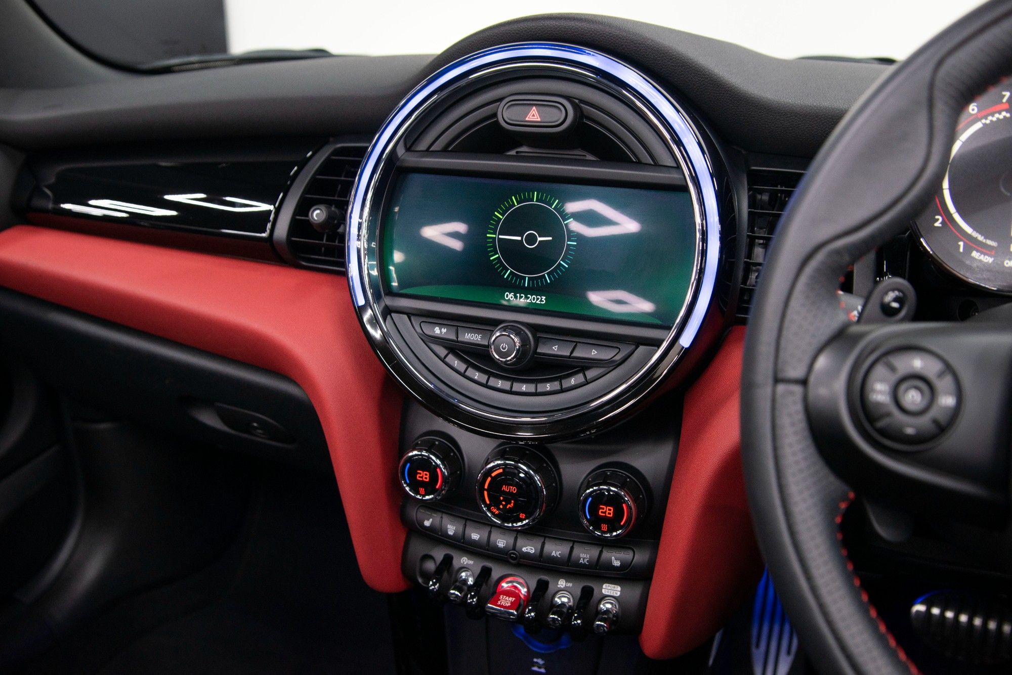 USED 2020 70 MINI CONVERTIBLE 2.0 JOHN COOPER WORKS 2d 228 BHP 