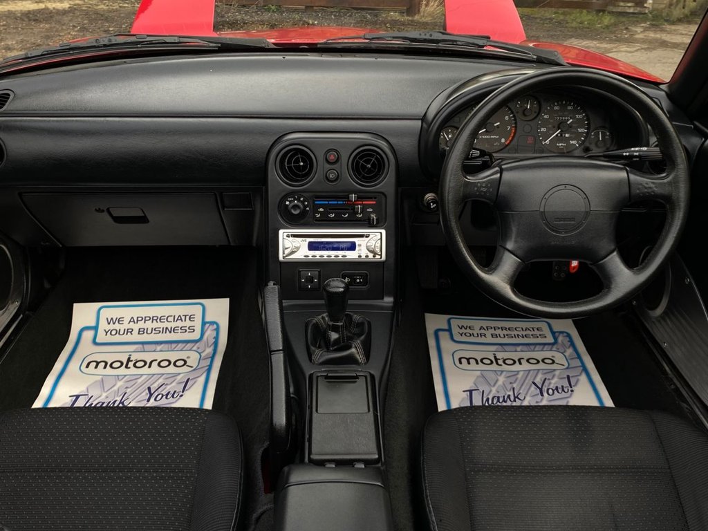 USED 1997 P MAZDA MX-5 1.8 I 2d 128 BHP A Roadster Icon