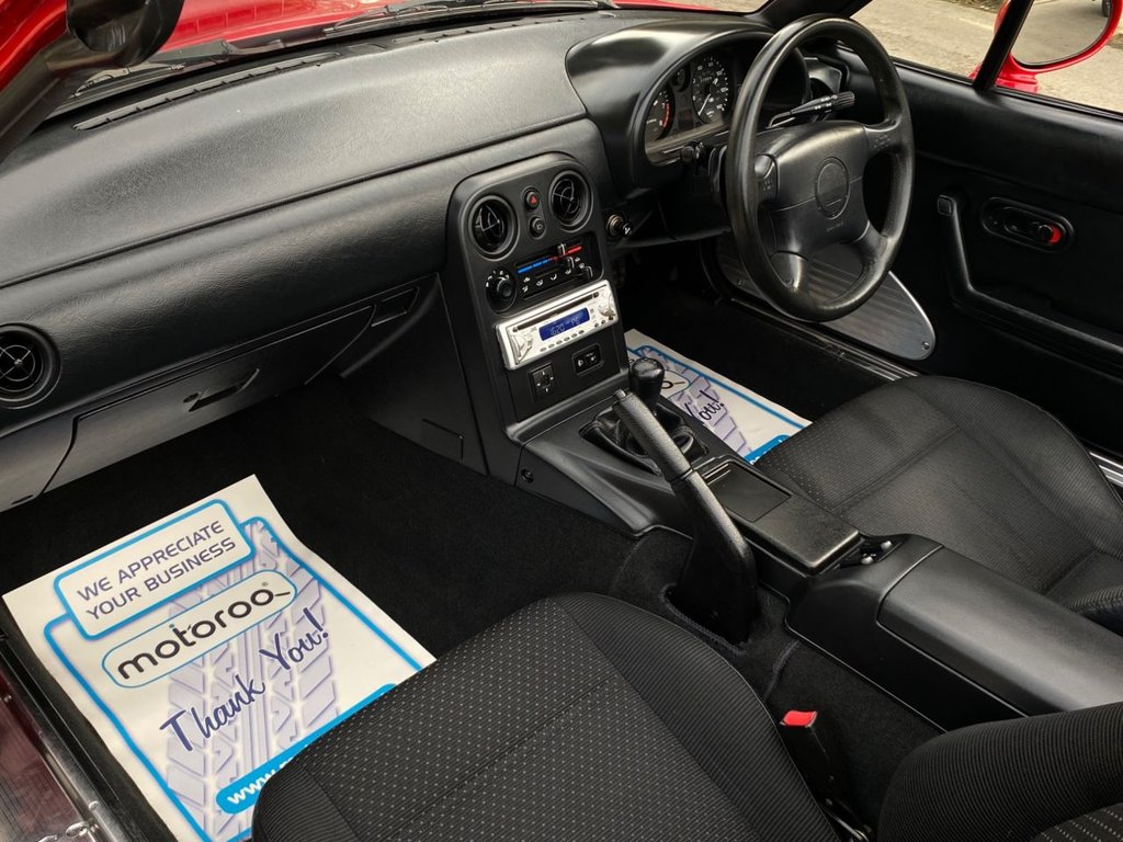USED 1997 P MAZDA MX-5 1.8 I 2d 128 BHP A Roadster Icon
