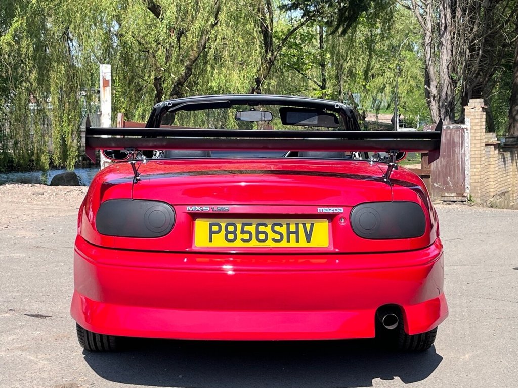 USED 1997 P MAZDA MX-5 1.8 I 2d 128 BHP A Roadster Icon