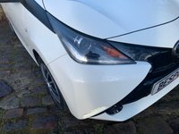 USED 2014 14 TOYOTA AYGO 1.0 VVT-I X-PLAY 3d 69 BHP IDEAL 1ST CAR - LOW INSURANCE GROUP - 60+ MPG - ZERO ROAD TAX - BLUETOOTH - SUPPLIED HPI CLEAR WITH BOTH KEYS - FRESHLY SERVICED - 12 MONTHS FULL MOT.