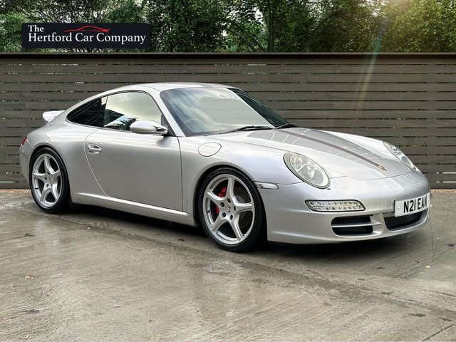 2005 05 Porsche 911 3.6 CARRERA 2d 282 BHP