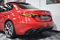 USED 2019 69 ALFA ROMEO GIULIA 2.0 TB VELOCE 4d 277 BHP PANORAMIC ROOF / HARMAN KARDON