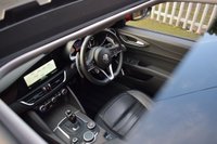 USED 2019 69 ALFA ROMEO GIULIA 2.0 TB VELOCE 4d 277 BHP PANORAMIC ROOF / HARMAN KARDON