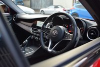 USED 2019 69 ALFA ROMEO GIULIA 2.0 TB VELOCE 4d 277 BHP PANORAMIC ROOF / HARMAN KARDON
