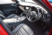 USED 2019 69 ALFA ROMEO GIULIA 2.0 TB VELOCE 4d 277 BHP PANORAMIC ROOF / HARMAN KARDON