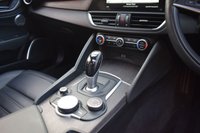 USED 2019 69 ALFA ROMEO GIULIA 2.0 TB VELOCE 4d 277 BHP PANORAMIC ROOF / HARMAN KARDON