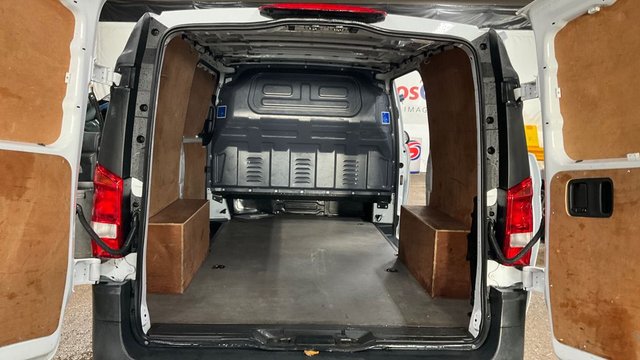 2017 Mercedes-Benz VITO - Photo 8