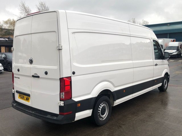 2019 VOLKSWAGEN CRAFTER - Photo 2