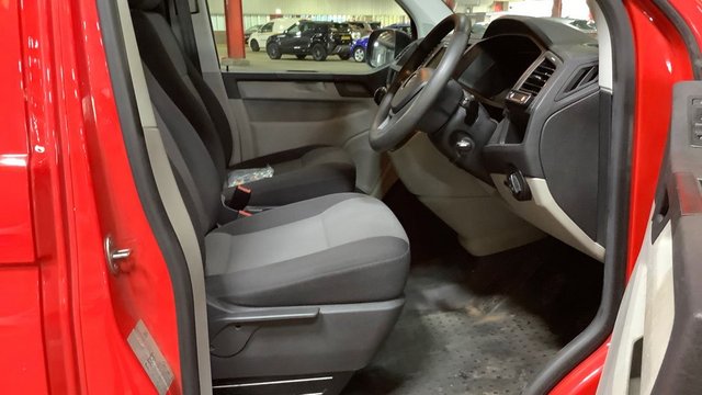 2019 VOLKSWAGEN TRANSPORTER - Photo 8