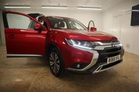 USED 2019 69 MITSUBISHI OUTLANDER 2.0 EXCEED 5d 148 BHP WITH A DEALERSHIP SERVICE RECORD AND COVERED JUST 39,000 MILES