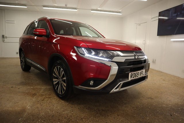 2019 69 Mitsubishi Outlander 2.0 EXCEED 5d 148 BHP