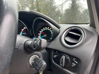 USED 2014 64 FORD FIESTA 1.2 ZETEC 3d 81 BHP 
