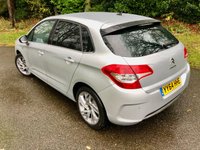 USED 2015 64 CITROEN C4 1.6 THP EXCLUSIVE ETG6 5d AUTO 154 BHP SUPPLIED BY US NEW //1 RETIRED DR OWNER //ONLY 24,000 MILES //TOP SPECIFICATION//1/2 LEATHER HEATED SEATS//ELECTRIC FOLDING MIRRORS//FRONT/REAR PARKING SENSORS EXCLUSIVE ETG6 5d AUTO 154 BHP SUPPLIED BY US NEW //1 RETIRED DR OWNER //ONLY 24,000 MILES //TOP SPECIFICATION//1/2 LEATHER HEATED SEATS//ELECTRIC FOLDING MIRRORS//FRONT/REAR PARKING SENSORS