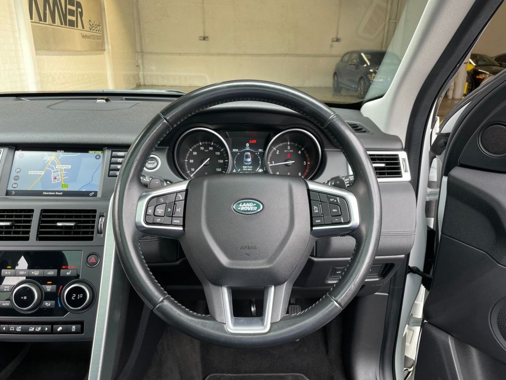 USED 2017 67 LAND ROVER DISCOVERY SPORT 2.0 TD4 HSE BLACK 5d 180 BHP 