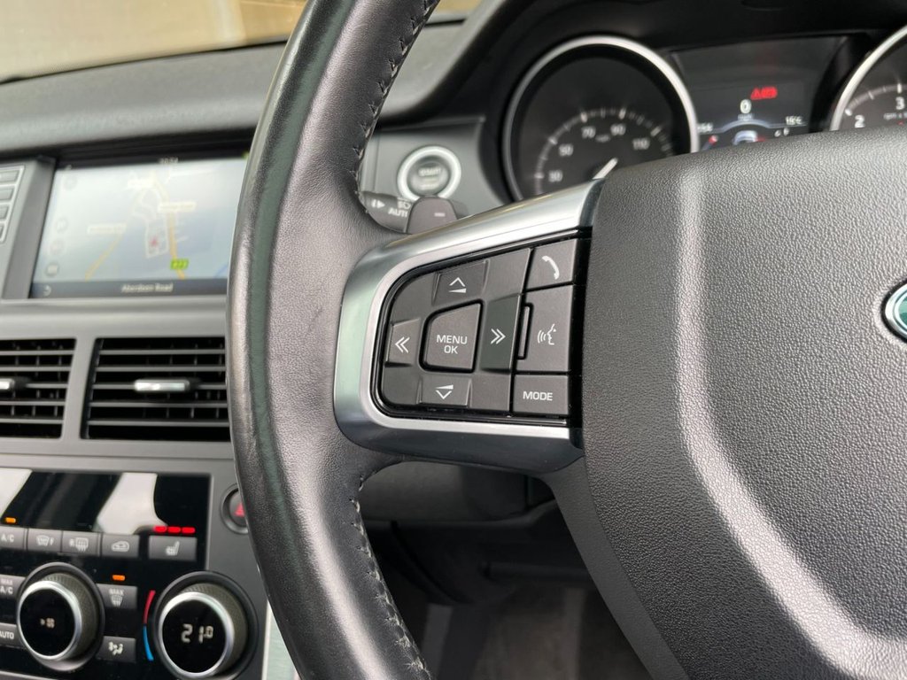 USED 2017 67 LAND ROVER DISCOVERY SPORT 2.0 TD4 HSE BLACK 5d 180 BHP 