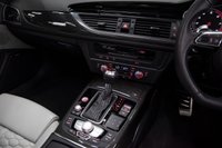 USED 2017 67 AUDI A6 4.0 RS6 PLUS AVANT 