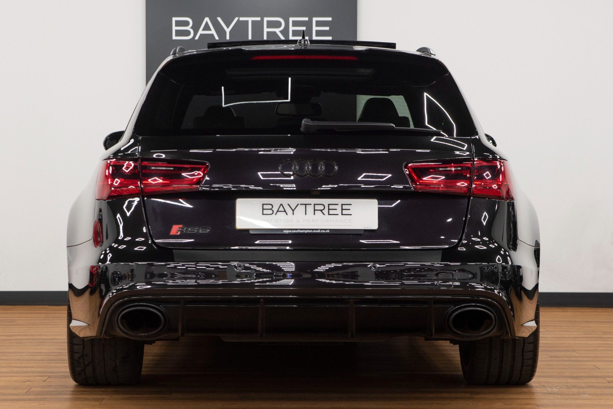 USED 2017 67 AUDI A6 4.0 RS6 PLUS AVANT 