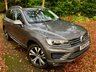 USED 2015 15 VOLKSWAGEN TOUAREG 3.0 V6 R-LINE TDI BLUEMOTION TECHNOLOGY 5d AUTO 259 BHP//ULEZ COMPLIANT EURO6//1 PRIVATE OWNER FROM NEW//FULL  HEATED LEATHER UPHOLSTREY//PANORAMIC GLASS ROOF//SANAV/ Detachable Tow Bar R-LINE TDI BLUEMOTION TECHNOLOGY 5d AUTO 259 BHP//ULEZ COMPLIANT EURO6//1 PRIVATE OWNER FROM NEW// FULL   HEATED LEATHER UPHOLSTREY//PANORAMIC GLASS ROOF//SANAV/ Detachable Tow Bar