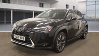 USED 2020 70 LEXUS UX 2.0 250H 5d 108 BHP SAT NAV SUNROOF HEAD UP DISPLAY REAR CAMERA PARKING SENSORS 1 OWNER LEXUS SERVICE HISTORY LEXUS WARRANTY TILL SEPT 2030