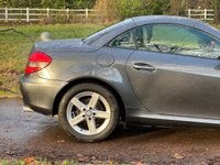 USED 2010 10 MERCEDES-BENZ SLK 1.8 SLK200 KOMPRESSOR 2d 184 BHP 