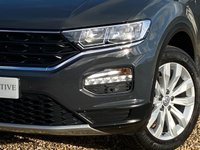 USED 2019 69 VOLKSWAGEN T-ROC 1.5 SE TSI EVO DSG 5d 148 BHP AUTOMATIC