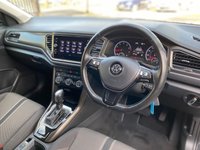 USED 2019 69 VOLKSWAGEN T-ROC 1.5 SE TSI EVO DSG 5d 148 BHP AUTOMATIC