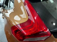 USED 2014 14 VOLVO V40 1.6 D2 CROSS COUNTRY LUX 5d 113 BHP BLUETOOTH HANDSFREE - USB INPUT - CLIMATE CONTROL - DAB RADIO - XENON HEADLIGHTS - RAIN SENSING WIPERS