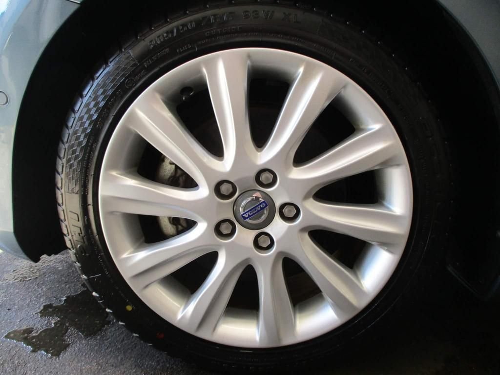 USED 2014 64 VOLVO V40 VOLVO V40 1.6 T4 SE Powershift Euro 5 (s/s) 5dr 