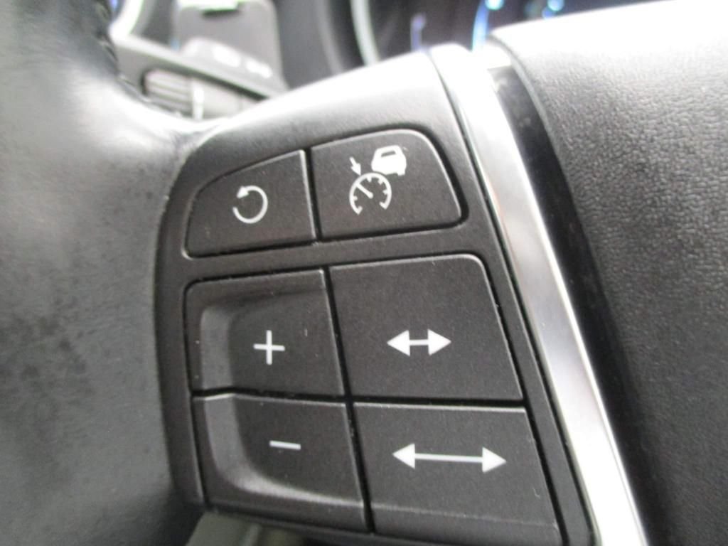 USED 2014 64 VOLVO V40 VOLVO V40 1.6 T4 SE Powershift Euro 5 (s/s) 5dr 