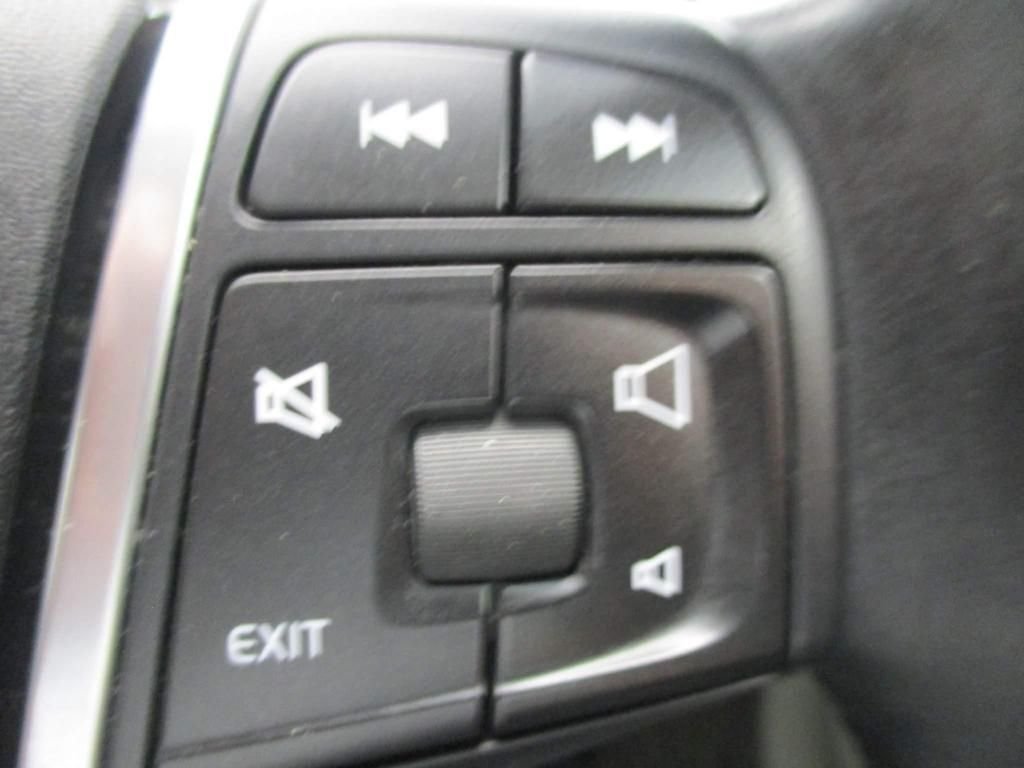 USED 2014 64 VOLVO V40 VOLVO V40 1.6 T4 SE Powershift Euro 5 (s/s) 5dr 