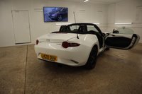 USED 2020 20 MAZDA MX-5 1.5 SE-L 2d 131 BHP GREAT LOOKING FUN CONVERTIBLE.