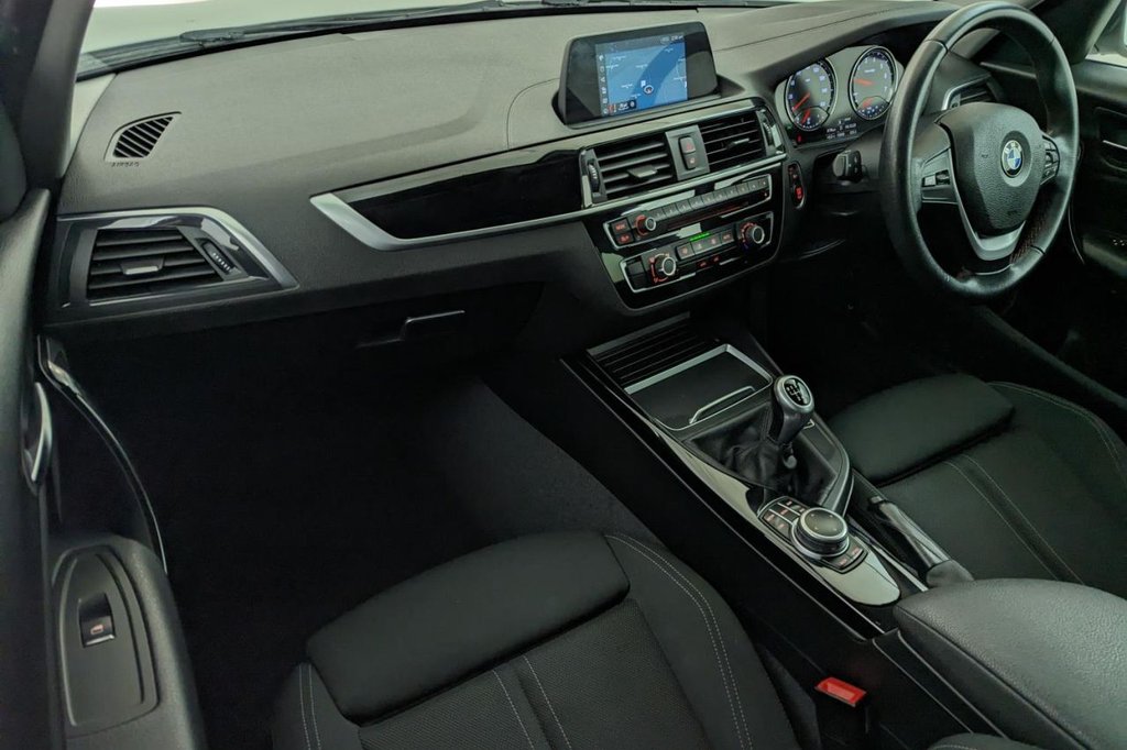 USED 2018 68 BMW 1 SERIES 1.5 118I SPORT 5d  